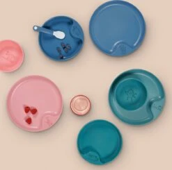 Mepal Mio – Kinderbord – Mag In De Magnetron – Deep Turquoise – Licht In Gewicht – Handige Inkeping - Kan Tegen Een Stootje 13 Mepal Mio – Kinderbord – Mag In De Magnetron – Deep Turquoise – Licht In Gewicht – Handige Inkeping - Kan Tegen Een Stootje -Gezinswaren Verkoop 1200x1192 3