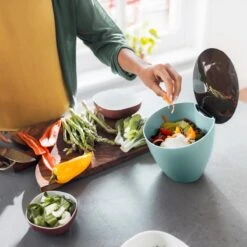 Mepal - Afvalbakje Calypso - Afvalbakje Voor Op Het Aanrecht - 2.2 Liter - Wit - Grote Vulopening - Gemakkelijk Te Reinigeren -Gezinswaren Verkoop 1200x1200 150