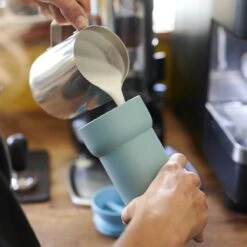 Mepal Isoleerbeker Ellipse 375 Ml – Houdt Je Drankje 4 Uur Warm En 8 Uur Koud – Nordic Green – Koffiebeker To Go – Lekdicht – Thermosbeker -Gezinswaren Verkoop 1200x1200 90