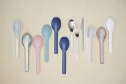 Mepal – Bestekset 3-delig Ellipse – Bestaat Uit Een Mes, Vork En Lepel – Nordic Blue – RVS Bestekset 9 Mepal – Bestekset 3-delig Ellipse – Bestaat Uit Een Mes, Vork En Lepel – Nordic Blue – RVS Bestekset -Gezinswaren Verkoop 1200x798 11