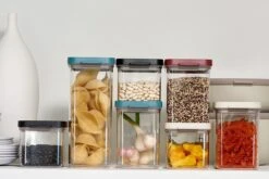 Mepal – Omnia Bewaardoos Rechthoekig 2000 Ml – Zwart – Voorraaddoos – Bewaardoos Met Deksel - Makkelijk Stapelbare Voorraadpotten – Lucht En- Aromadicht -Gezinswaren Verkoop 1200x800 63