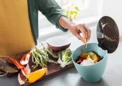 Mepal – Afvalbakje Calypso – Afvalbakje Voor Op Het Aanrecht - 2.2 Liter – Zilver – Grote Vulopening – Gemakkelijk Te Reinigen -Gezinswaren Verkoop 1200x853 6