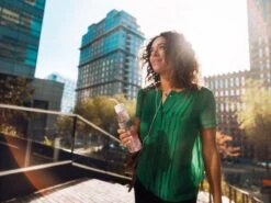 Mepal – Waterfles Ellipse – 700 Ml – Nordic Pink – Drinkfles Volwassenen – Geschikt Voor Koolzuurhoudende Dranken – Lekvrij -Gezinswaren Verkoop 1200x900 16